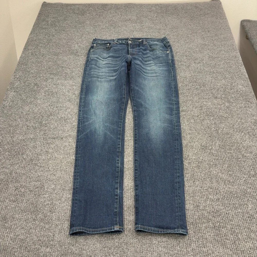 Uniqlo Jeans Mens 35x34 Blue Cotton Spandex Whiskering Casual Denim Streetwear